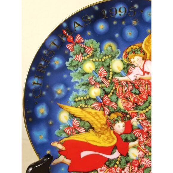Christmas Plate 1995 Trimming The Tree Peggy Toole Porcelain Trim 22k Gold Vtg - Picture 5 of 12